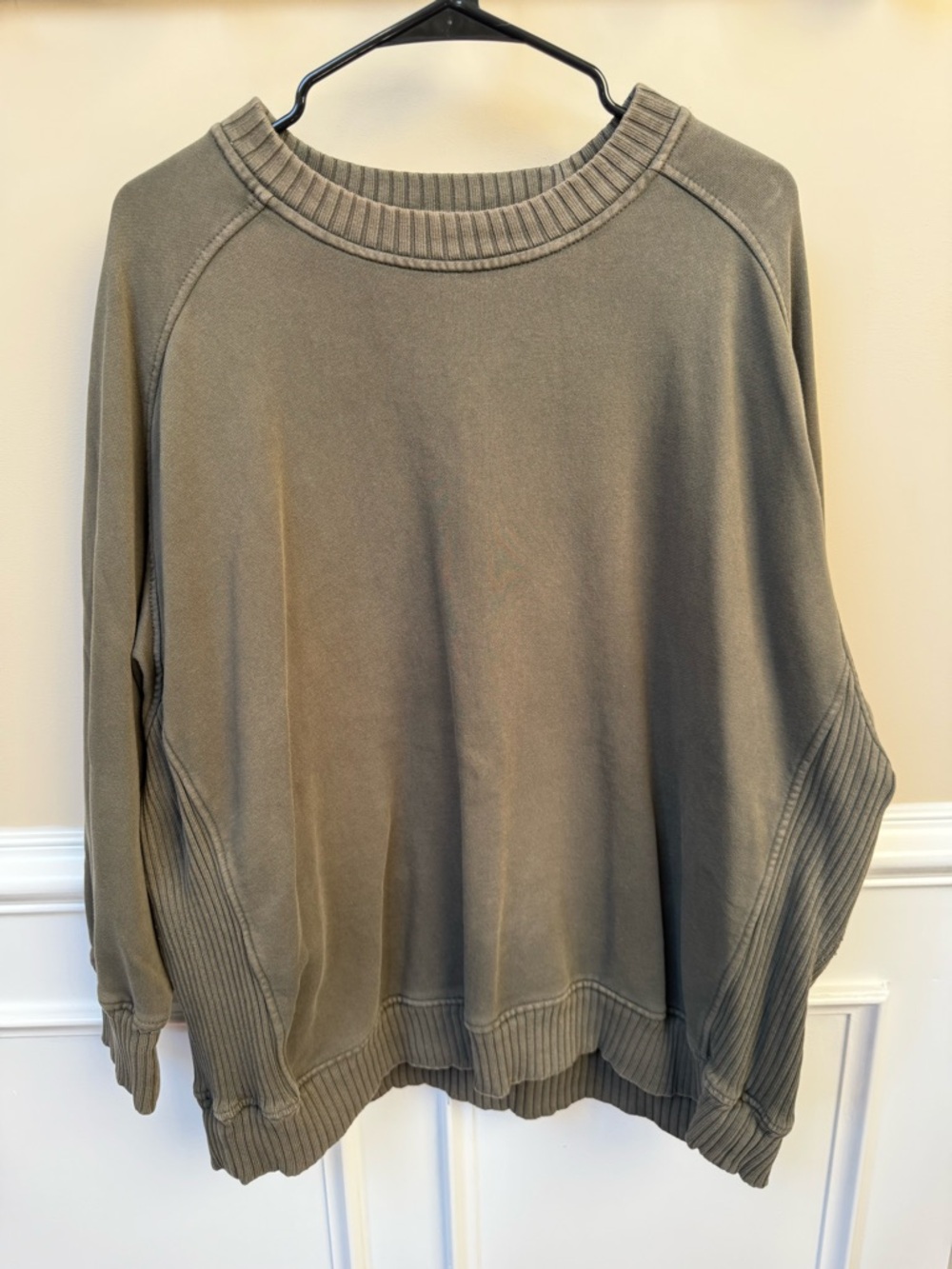 aerie Olive Green Scoop Neck Sweatshirt
